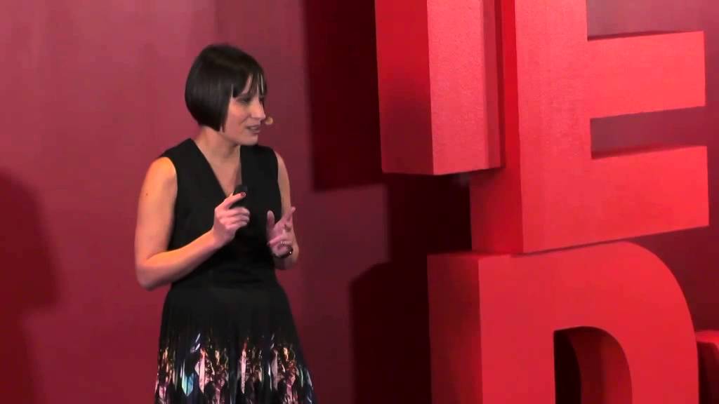 L'innovation numérique au service des classiques: Sarah Sauquet at TEDxChampsElyseesWomen 2013